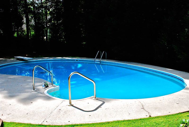 How Much Does a Vinyl In-Ground Pool Cost in 2024?